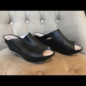 TSUBO Black Ovid Peep Toe Platforms